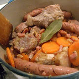 肉を焼く