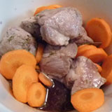 煮込みます